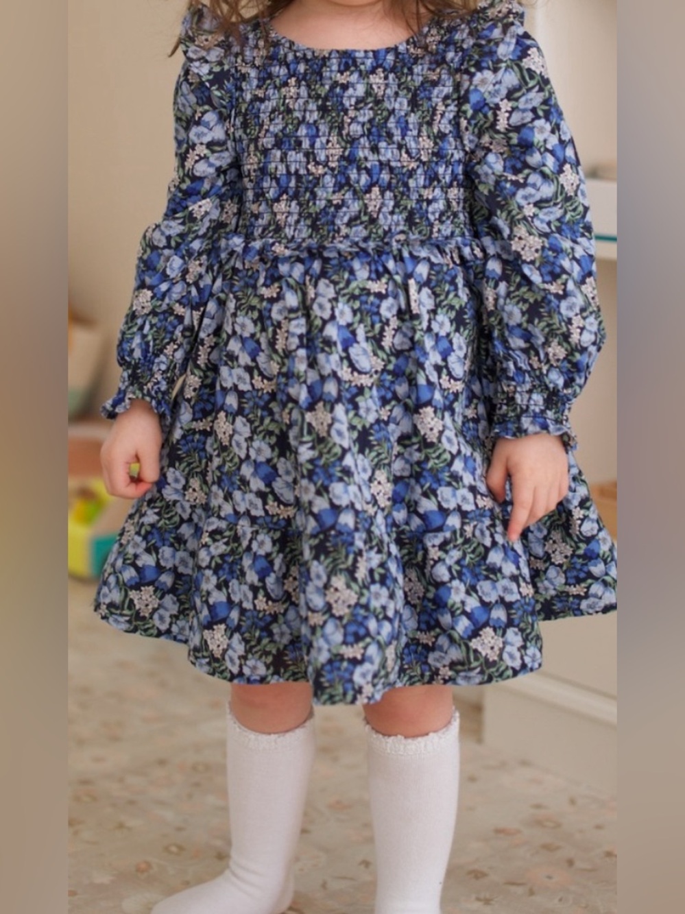 Janie and Jack | The Eloise Smocked Dress in Merchant Marine Floral Size 6 - Picture 5 of 13